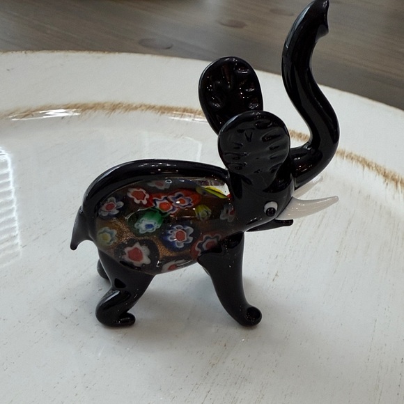 Black Glass Elephant Figurine with Colorful Floral Design - Picture 1 of 5